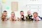 Preview: Kinder spielen mit verschiedenen Handpuppen vom Känguruh bis zum Affen und der Katze. Preview: Kinder spielen mit verschiedenen Handpuppen vom Känguruh bis zum Affen und der Katze.