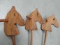 Preview: Steckenpferd aus Holz - Seitansicht fester Stiel