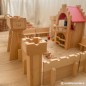 Preview: Kinder Ritterburg aus Massivholz mit Zubehör