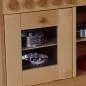 Mobile Preview: solide gearbeitete Kindergarten-Spiel-Küche aus Massivholz für U3-Kinder – pädagogisch wertvolles spielen erlernen – Kinder-Küche mit Herd, Schrank und Spüle - detailverliebt gestaltet - ökologisch nachhaltig