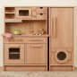Preview: Kompakte Kinderküche aus Holz mit Kochfeld, Backofen und Spüle mit dezenten Spielküchenutensilien auf der Arbeitsfläche
