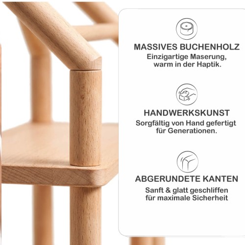 Detail des Montessori Regals aus massivem Buchenholz mit sichtbarer Maserung und weich abgerundeten Kanten.