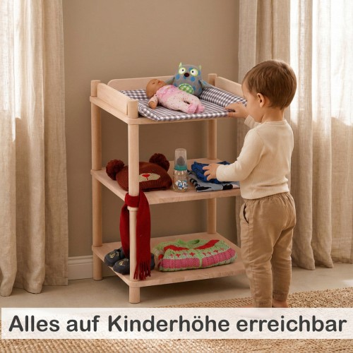 Puppen Wickeltisch mit offenen Ablagen – Wickelzubehör und Puppenkleidung auf Kinderhöhe erreichbar