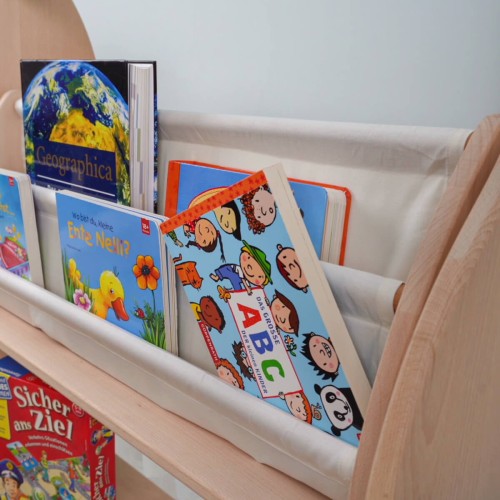 Bücherregal Einsatz für den Spielständer Detailansicht
