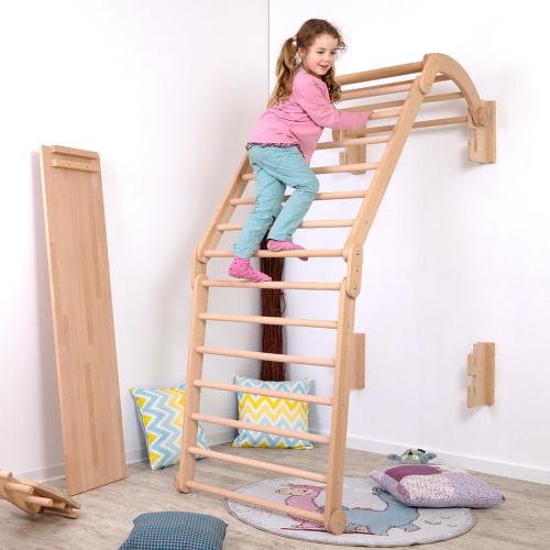 Flexi Sprossenwand Rama mit Bogen - Spielendes Kind