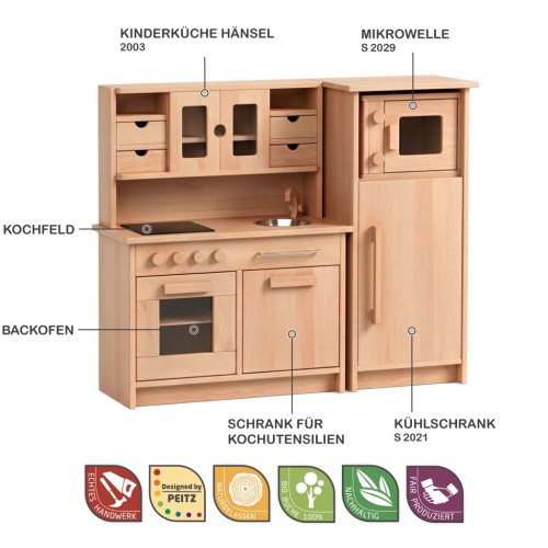 Kinderküche Hänsel Set aus Holz mit Mikrowelle, Kühlschrank, Backofen, Kochfeld und Schrank für Kochutensilien.