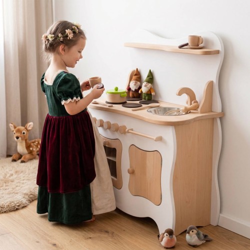 Spielküche weiß Kind spielt Rollenspiel Küche