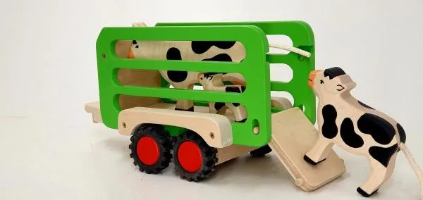 Vieh-Transporter / Holz-Bauernhof-Fahrzeug / Viehanhänger ökologisch Vieh-Transporter / Holz-Bauernhof-Fahrzeug / Viehanhänger ökologisch