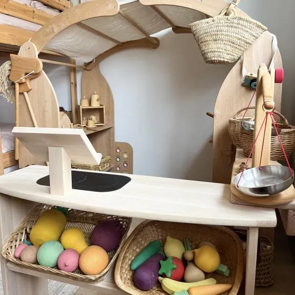 Theke für Spielständer und Spielküche | Kinder Spieltheke Erweiterung aus Buche Massivholz