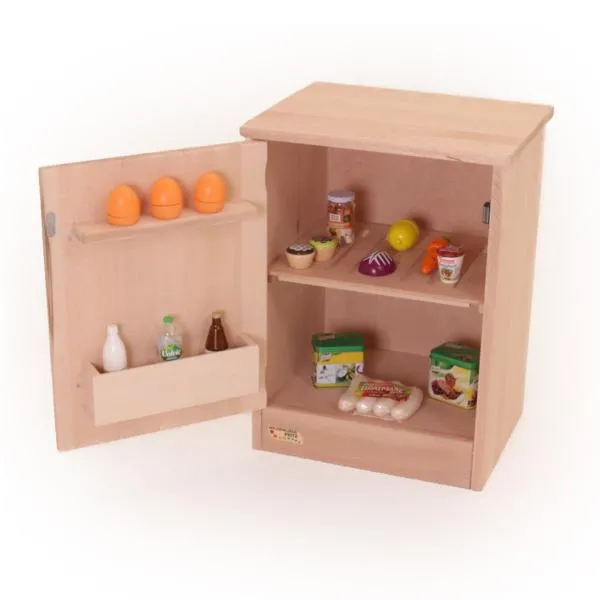 Kinderkühlschrank Lars lässt sich toll befüllen mit schönem Spielzeug-Lebensmitteln aus Holz