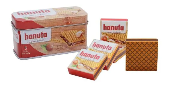 Kinderspielzeug aus Holz Hanuta – lecker – als nützliches Spielküchenzubehör oder für den Kaufladen als Kaufladenzubehör Kinderspielzeug aus Holz Hanuta – lecker – als nützliches Spielküchenzubehör oder für den Kaufladen als Kaufladenzubehör
