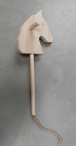 Steckenpferd aus Holz - Seitansicht