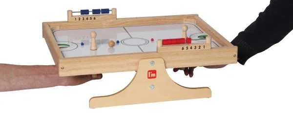 Gesellschaftsspiel-Tischkicker-Fußball-Hockey-Natur Gesellschaftsspiel-Tischkicker-Fußball-Hockey-Natur