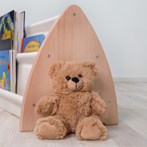 Bücherregal mit Teddy Kuscheltieren