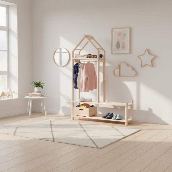 Die Montessori Garderobe fügt sich harmonisch in das helle Kinderzimmer im Scandi-Stil ein.