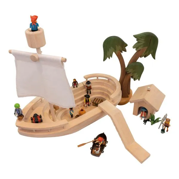 Kinder-Piratenschiff und Kinder-Arche aus Holz mit Segelstange ohne Deck mit Rampe und Kajüte als Hütte, mit Playmobil Piraten und Holz-Palme