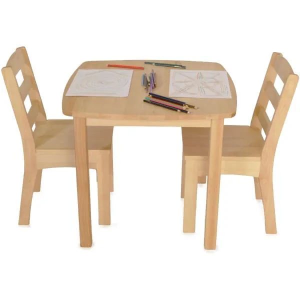Zwei Kinderstühle aus Buchenholz mit Tisch – für Kindergarten – pädagogisch wertvolles Holzspielzeug – ökologisch und gesundes Kinder-Spielzeug - Sitzmöbel- Spieltisch