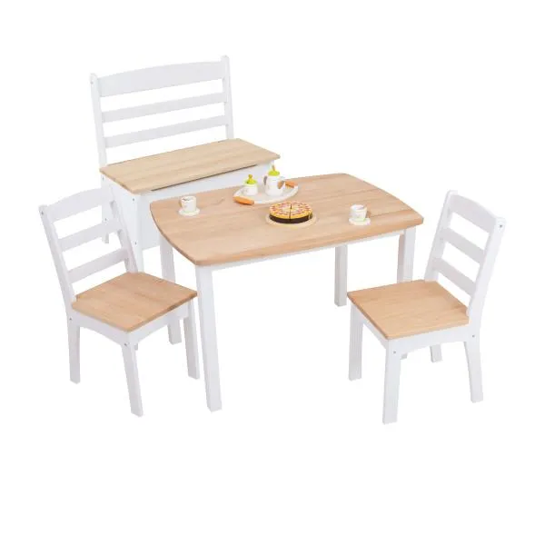 Weiße Spielmöbel für Kinder.Ein Tisch,eine Truhenbank und zwei Stühle.