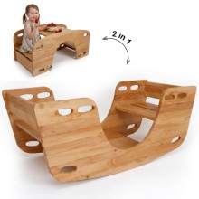 Schiffschaukel aus Holz für Kinder als Wippe im minimalistischen Produktbild