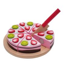 Kinderspielzeug Erdbeerkuchen – lecker – als nützliches Spielküchenzubehör oder für den Kaufladen als Kaufladenzubehör