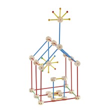 Hausähnliches Bauwerk aus dem SteckART Set 2 mit bunten Holzstäben